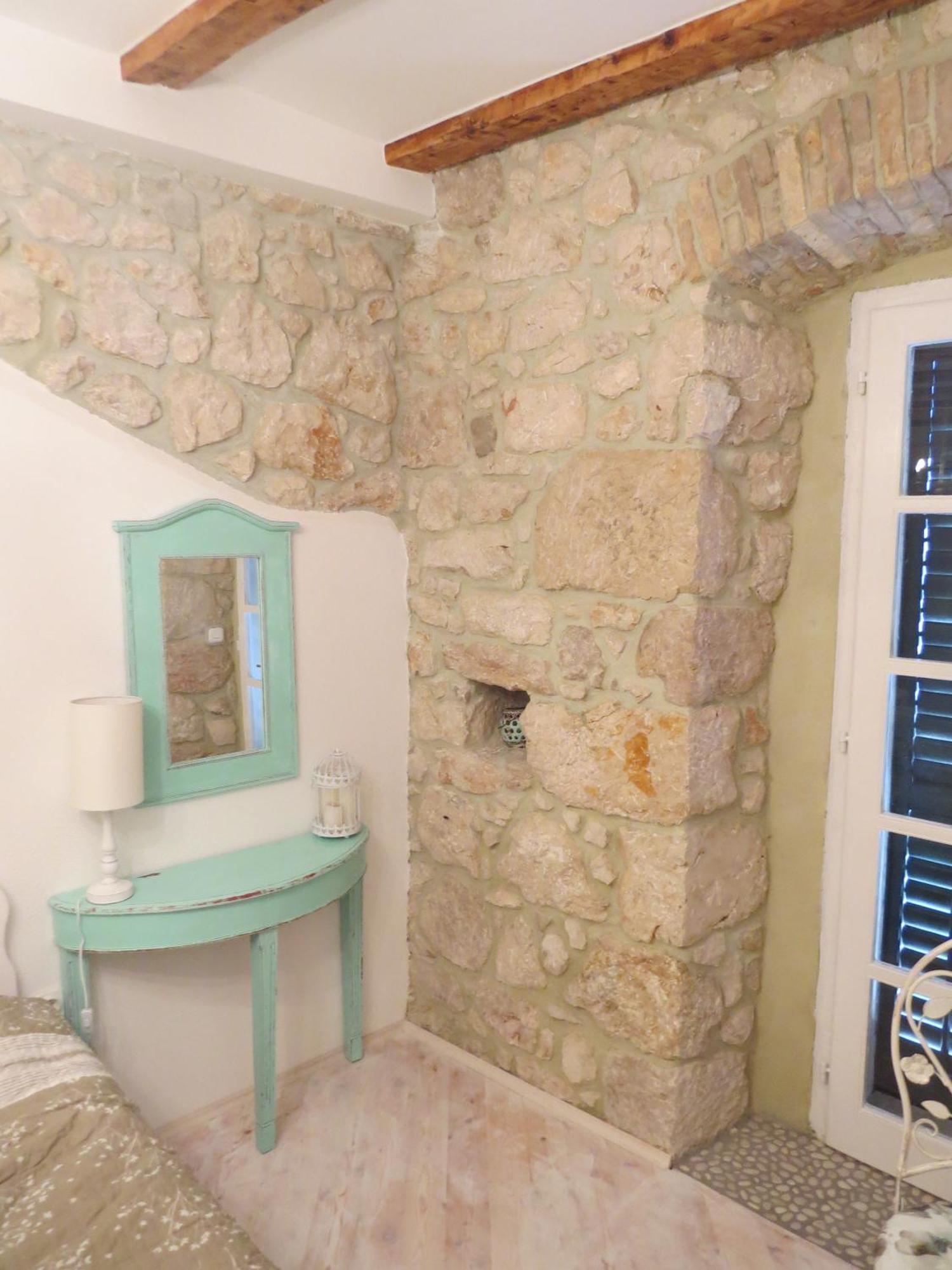 Apartments Authentic Baska 1 Kamer foto
